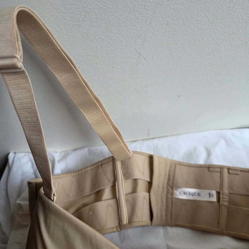 Cacique‎ Multi-Way Strapless Bra Tan Nude Underwire Full Coverage 44DD